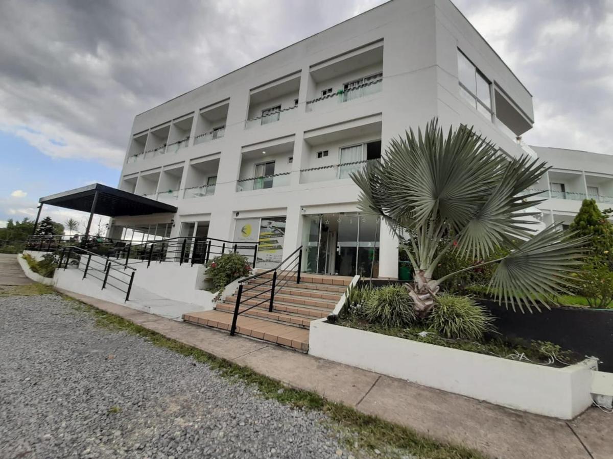 Hotel Palmeras De Luz Моникира Екстериор снимка
