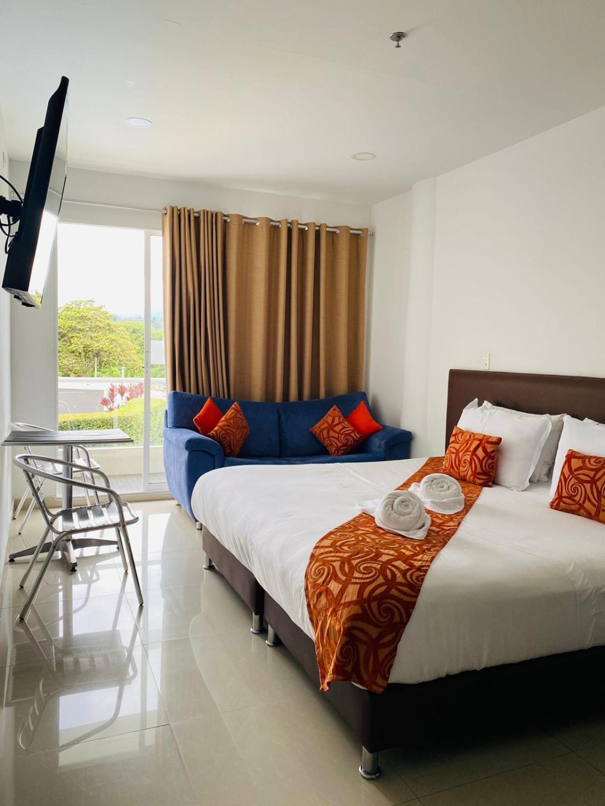 Hotel Palmeras De Luz Моникира Екстериор снимка