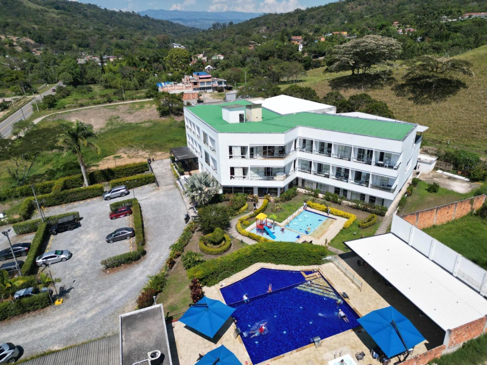 Hotel Palmeras De Luz Моникира Екстериор снимка