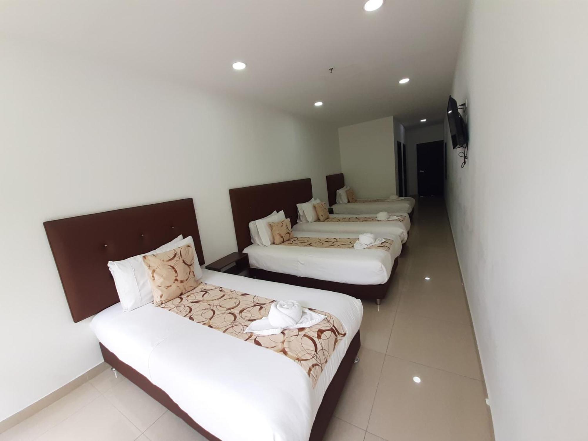 Hotel Palmeras De Luz Моникира Екстериор снимка